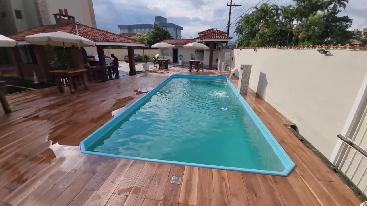 Apartment Aconchegante Com Piscina - Grande Ubatuba